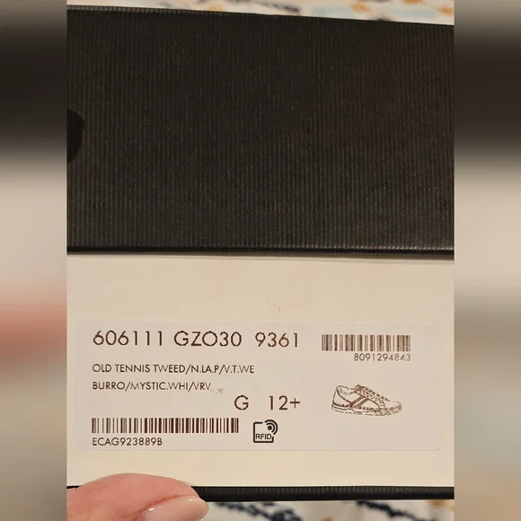 NWT Gucci Beige and Green Sneakers - Picture 7 of 7